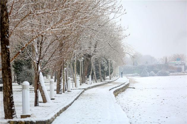 بارش برف و باران در اکثر استان‌ها